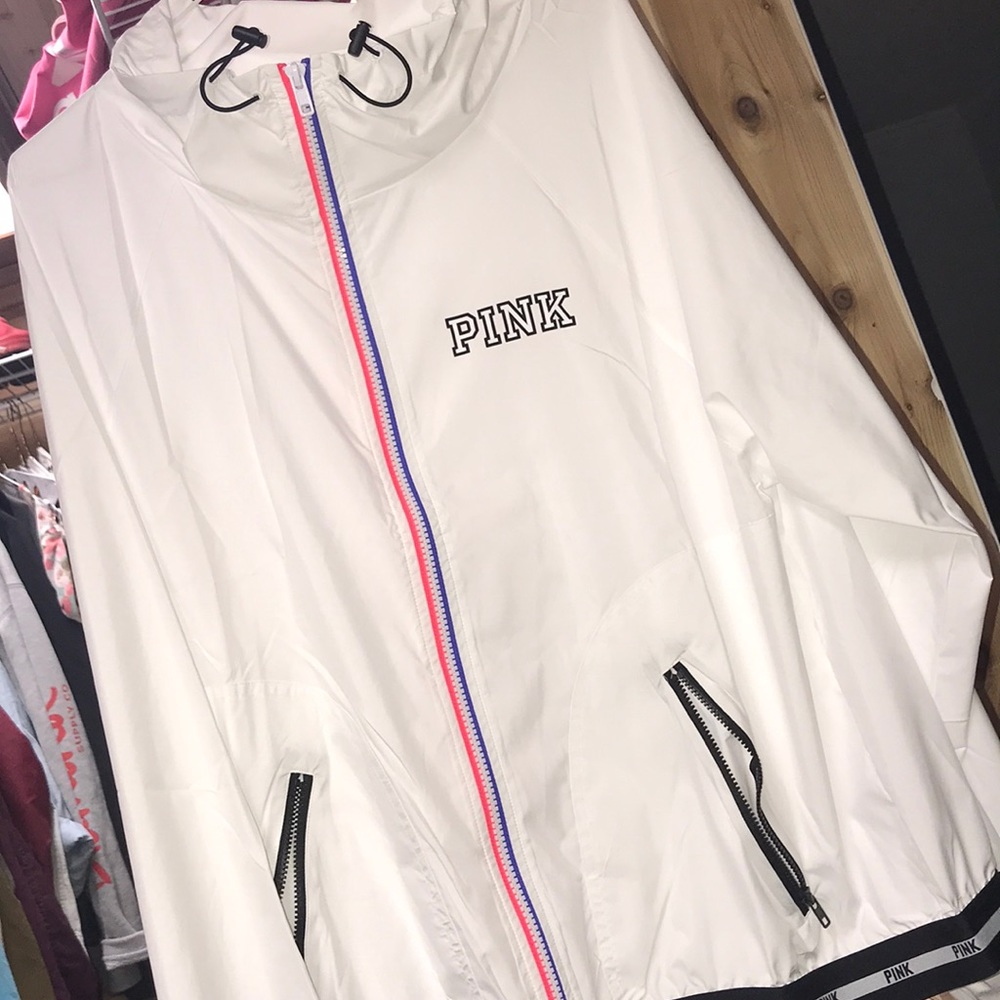 VS PINK ANORAK